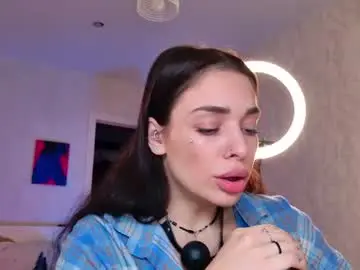Chaturbate Live Sex Cam of meow_moore