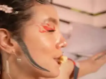 Chaturbate Live Sex Cam of nix_wolf