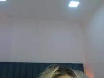 Chaturbate Nude Webcam of april__bunny