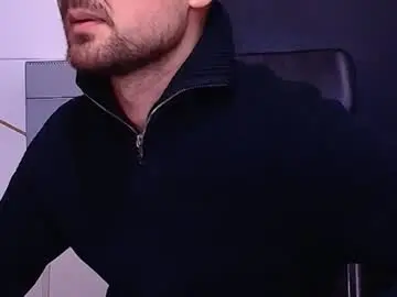 Chaturbate Live Sex Cam of jamesmyersx