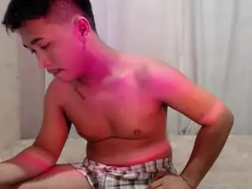 Chaturbate Sex Cam of kenth_toyxxx