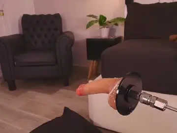 Chaturbate Best live sex cam show of miagag