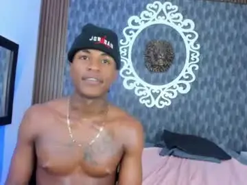 Chaturbate Adult Video Chat of black_temptationn