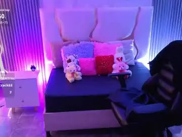 Chaturbate Live Porn of dahia_tay