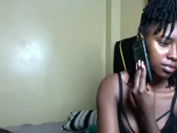 Chaturbate Live Porn of freaky_lyne