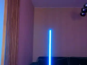Chaturbate Free Live Porn of milaice