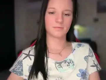 Chaturbate Live Sex Cam of sweetshy99