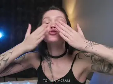 Chaturbate Adult Video Chat of diormelon