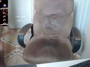 Chaturbate Free Porn Cam of elmaster0111