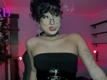 Chaturbate Adult Video Chat of heka_prudence