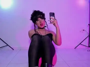Chaturbate Watch Live Sex Cams of heka_prudence