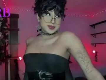 Chaturbate Watch Live Sex Cams of heka_prudence