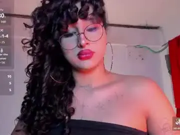 Chaturbate Adult Video Chat of heka_prudence