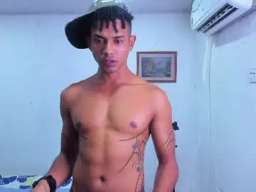Chaturbate Live Sex Cam of lil___king