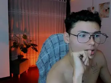 Chaturbate Sex Cam of milan_2007