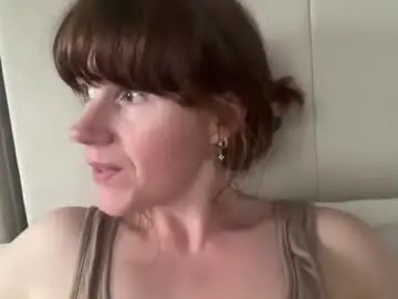 Chaturbate Free Porn Cam of red_head_rosie_69