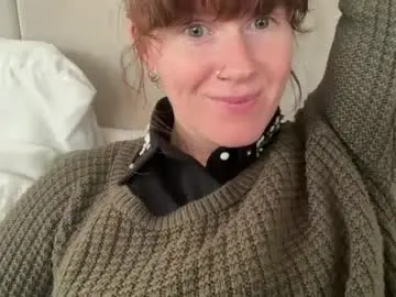 Chaturbate Private Sex Chat of red_head_rosie_69