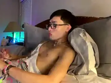 Chaturbate Free Porn Cam of hottiewithabody101