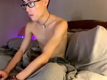 Chaturbate Nude Webcam of hottiewithabody101