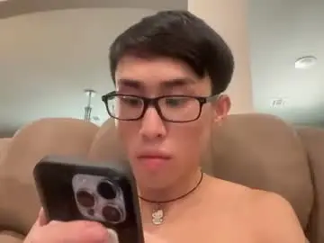 Chaturbate Live Porn of hottiewithabody101