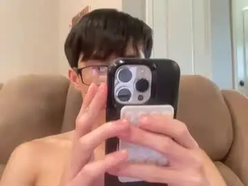 Chaturbate Watch Live Sex Cams of hottiewithabody101