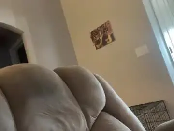 Chaturbate Live Sex Cam of hottiewithabody101