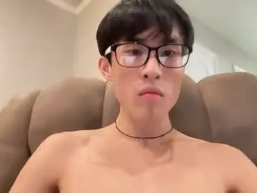 Chaturbate Watch Live Sex Cams of hottiewithabody101