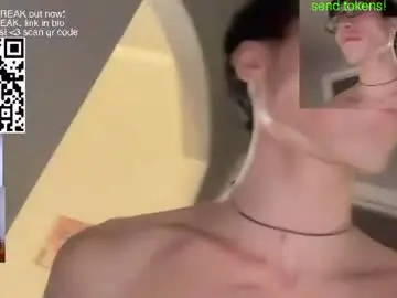 Chaturbate Adult Video Chat of hottiewithabody101