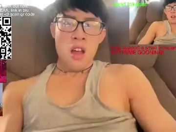 Chaturbate Sex Cam of hottiewithabody101