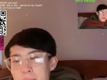 Chaturbate Live Porn of hottiewithabody101