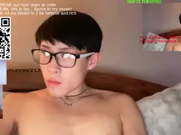 Chaturbate Live Sex of hottiewithabody101