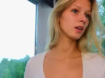 Chaturbate Live Sex Cam of katie_dierse