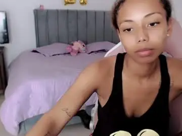Chaturbate Best live sex cam show of linda_brown_1