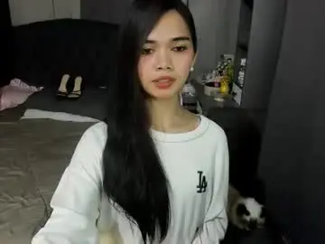 Chaturbate Sex Cam of naughty_emmats