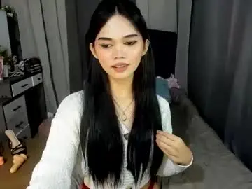 Chaturbate Sex Cam of naughty_emmats
