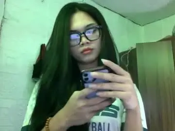 Chaturbate Sex Cam of naughty_emmats