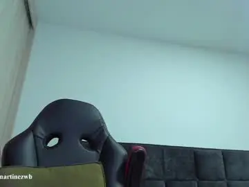 Chaturbate Live Porn of alexander_martines