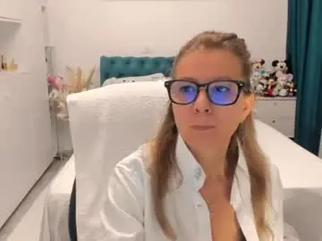 Chaturbate Best Webcam of prettyblackeyes