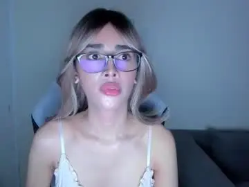 Chaturbate Live Sex Cam of worthy_bigcock_bigcum