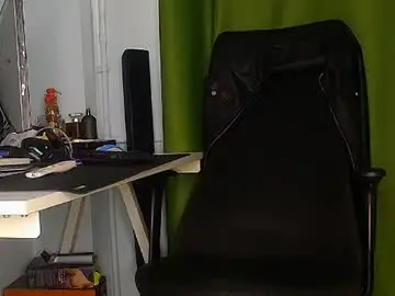 Chaturbate Live Sex of andrewbanner