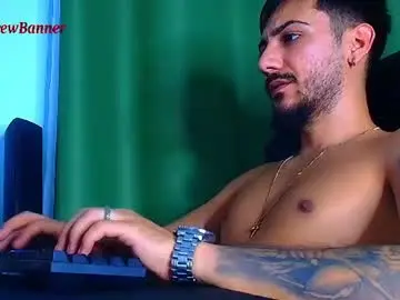 Chaturbate Live Sex of andrewbanner