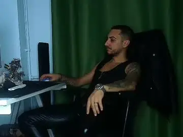 Chaturbate Live Porn of andrewbanner