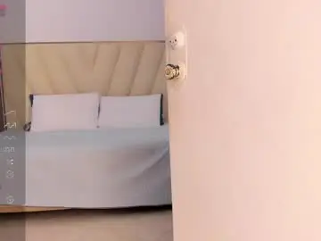 Chaturbate Live Sex Cam of angel_wish_