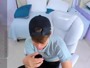 Chaturbate Nude Webcam of angel_wish_