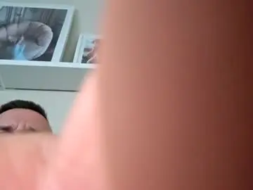 Chaturbate Live Porn of bobberman78