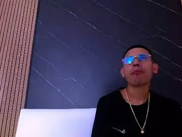 Chaturbate Free Live Porn of bryan_pirs