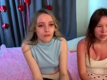 Chaturbate Watch Live Sex Cams of lisanelsona