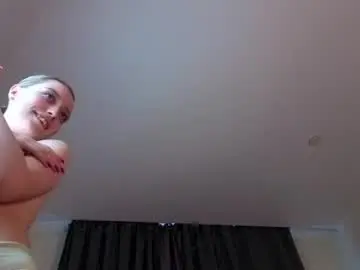 Chaturbate Sex Chat of lisanelsona
