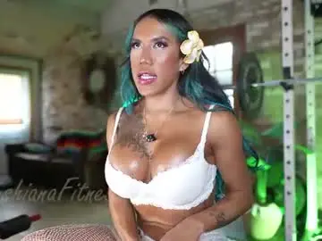 Chaturbate Live Sex Cam of lushianafitness