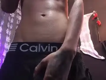 Chaturbate Sex Chat of mikehunter_